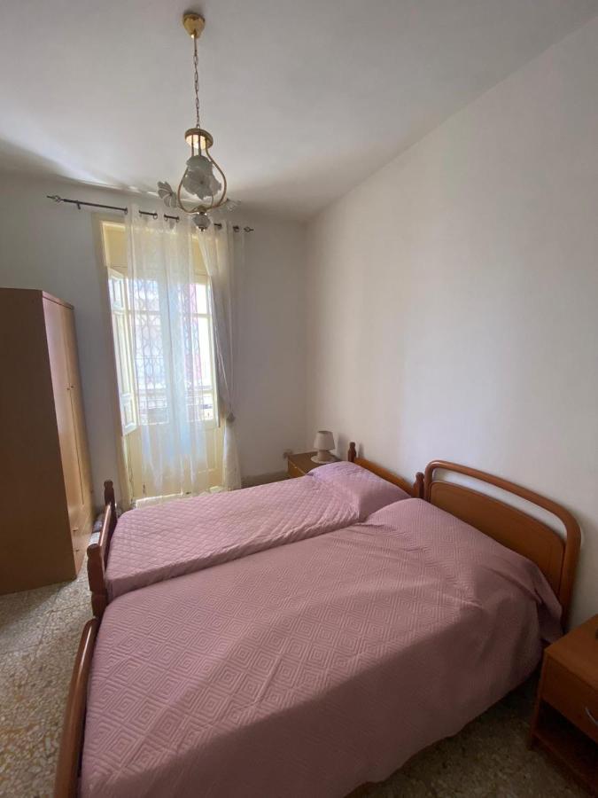 Casa Vacanza Santa Teresa Di Riva Eksteriør billede